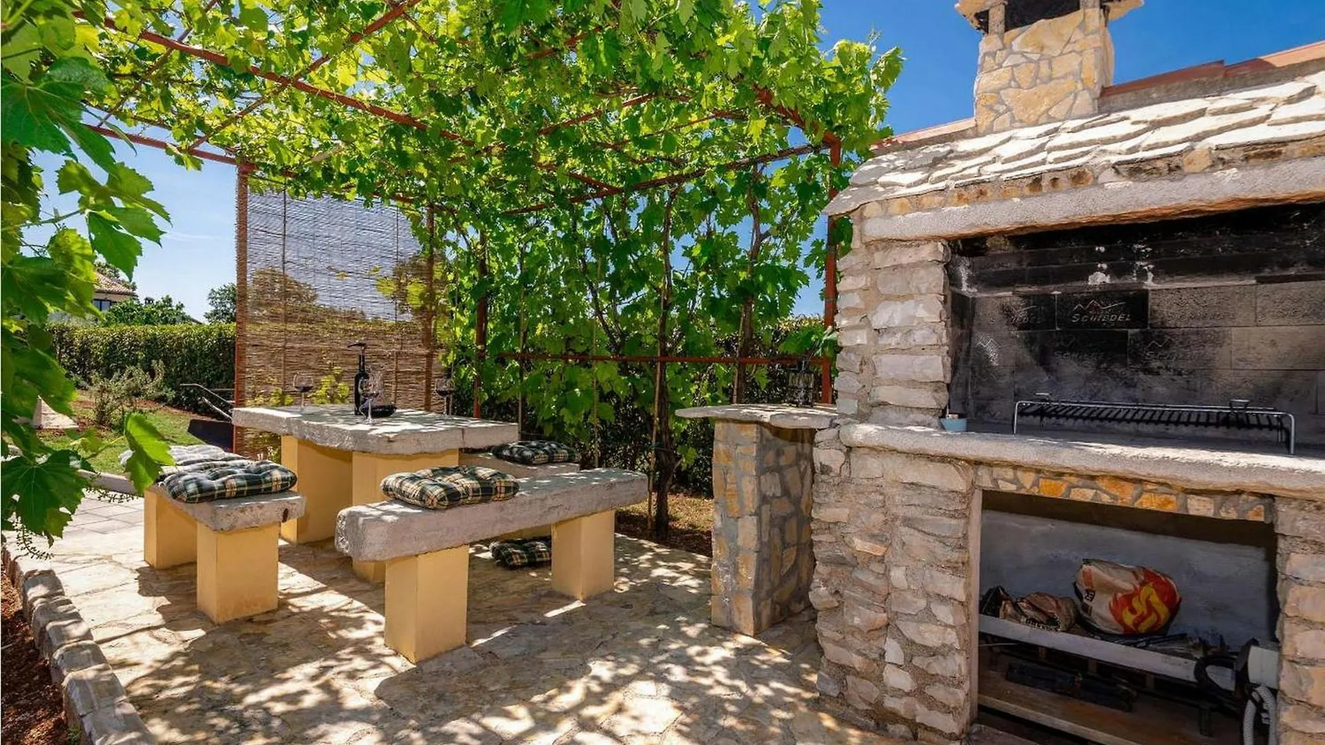 Casa Olea Villa Kastelir